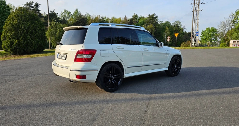 Mercedes-Benz GLK cena 67650 przebieg: 232000, rok produkcji 2009 z Krapkowice małe 137